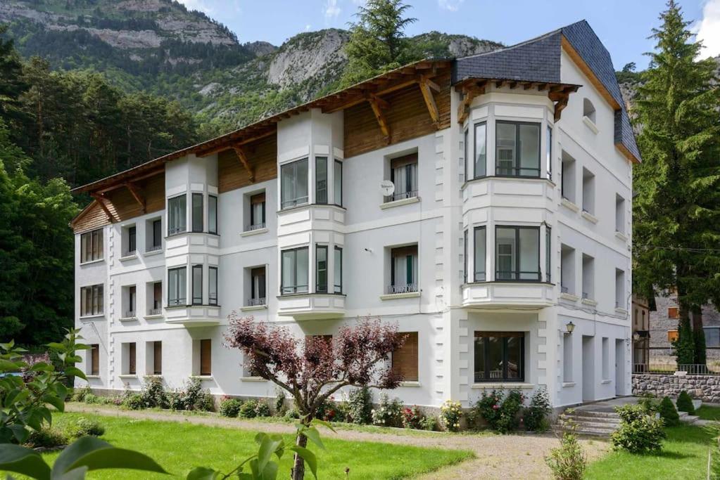 Ferienwohnung Slalom Canfranc Estacion Exterior foto